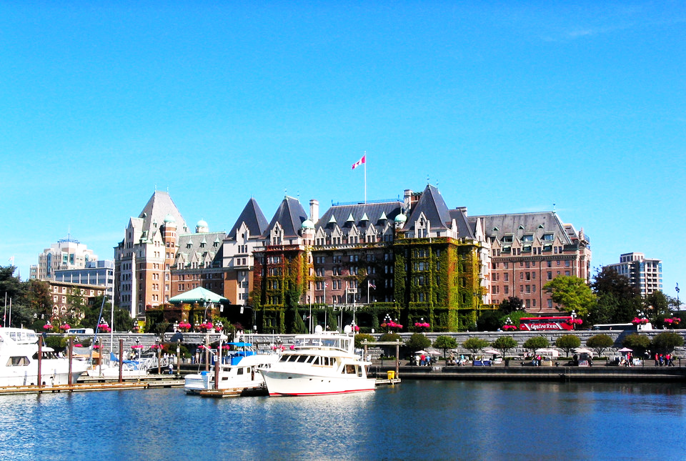 乔鸿加拿大移民