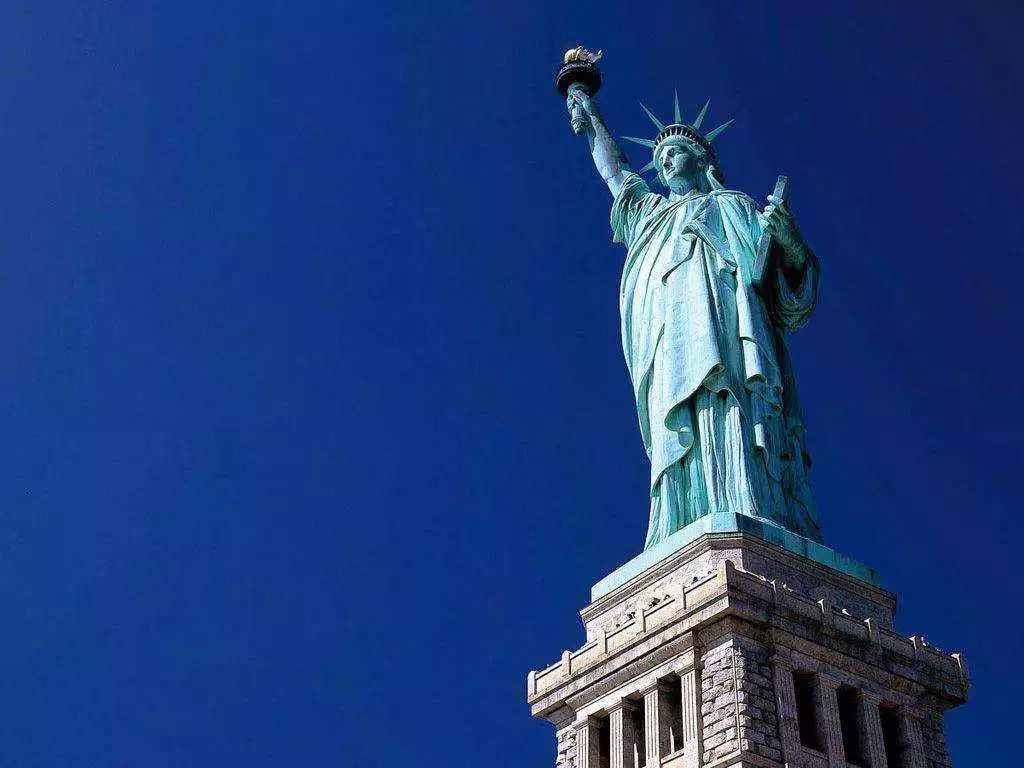 美国杰出人才移民