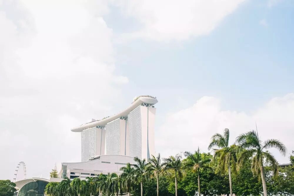 新加坡这个花园城市好吗，移民过去有什么优势