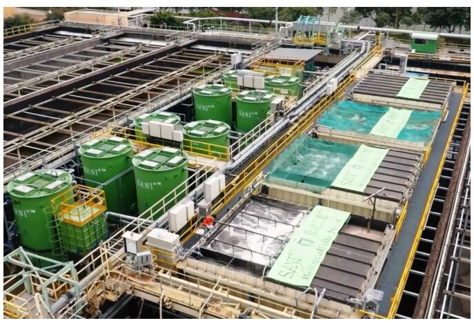 香港创新科技发展迅速，为吸引人才奠定基础