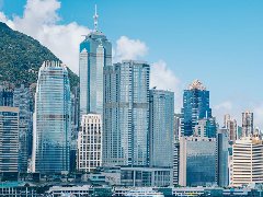 2025香港进修移民指南：低门槛拿永居？看这篇就够了